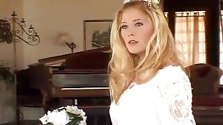 Here Cum the Brides 3 (powerhouse) – Isabel Ice Feat. Michelle B,isabel Ice – Perv Milfs N Teens